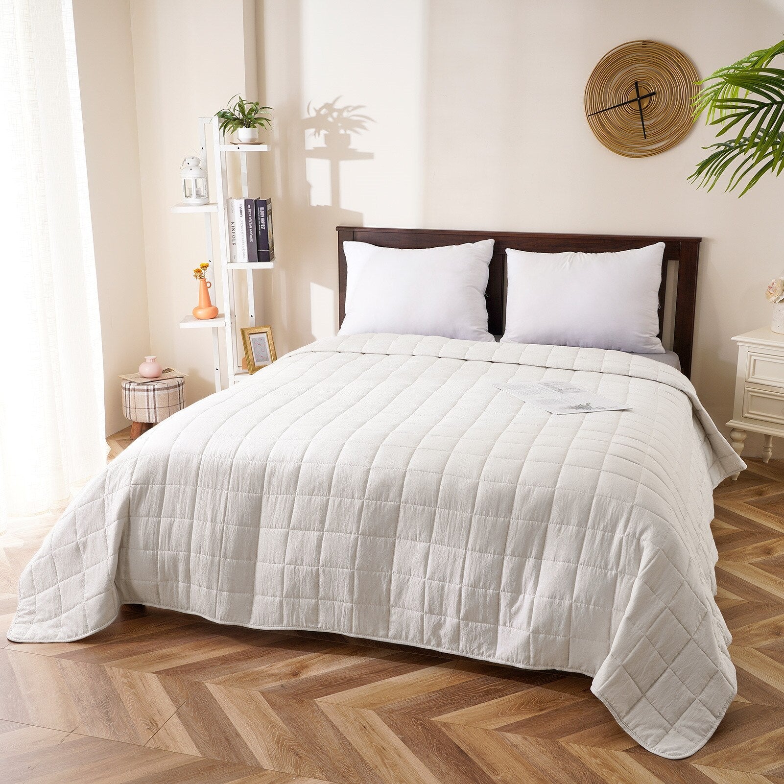 HULIANFU Solid Color Quilted Quilt Lightweight Comforter Soft Bedspreads Air Condition Blanket Comfortable Comforter Bed Cover for Adults - Deanwangkt
