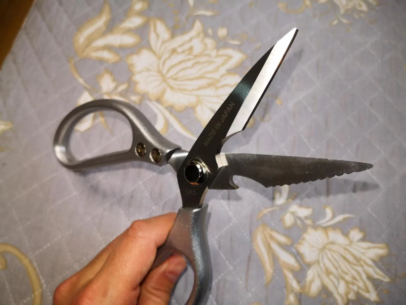 HULIANFU Multifunctional Kitchen Tools Kitchen Scissors Stainless Steal Meat Vegetable Cutting Scissors Chicken Bone Scissor Can Opener - Deanwangkt