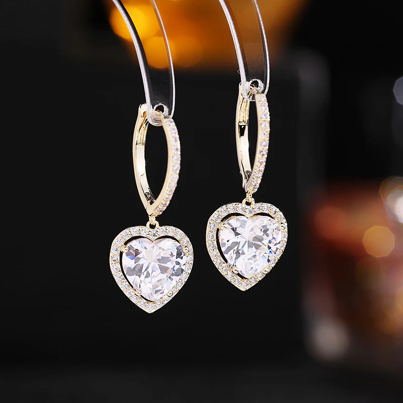 2025 Niche design fresh girl heart earrings super flash zircon inlaid ear buckle simple versatile temperament love shaped earrings - Deanwangkt