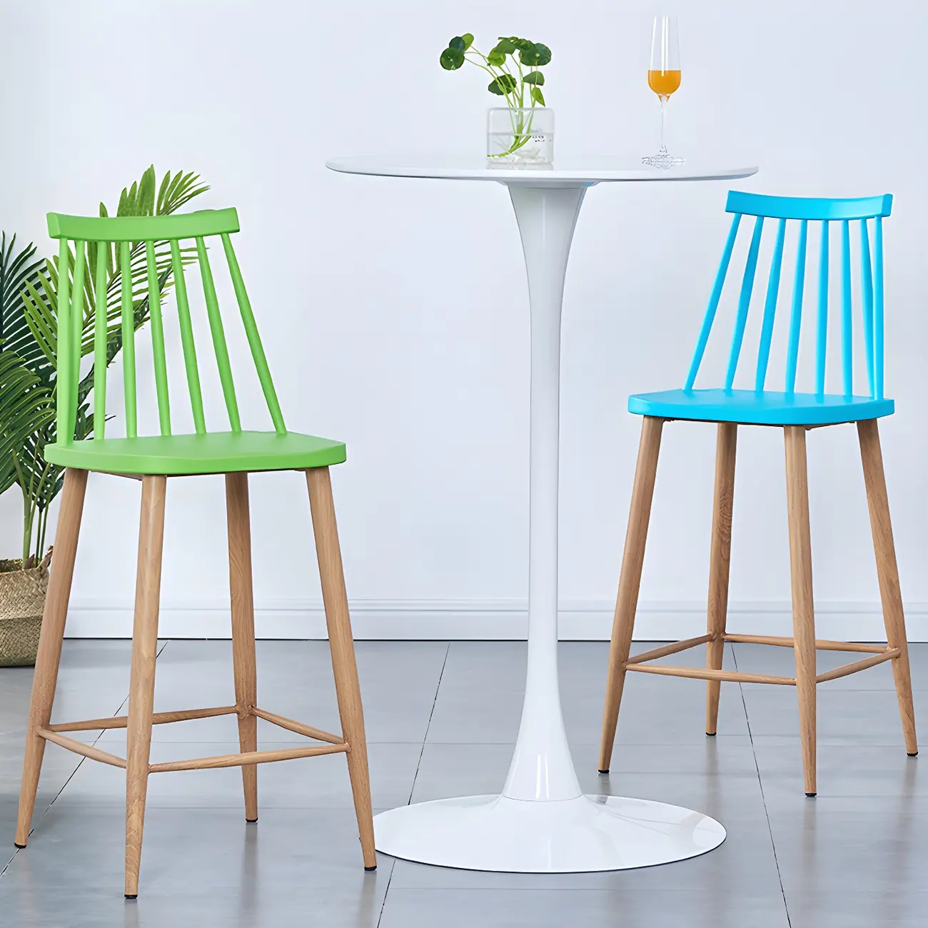 Simple White Round Metal Small Cocktail Bar Table