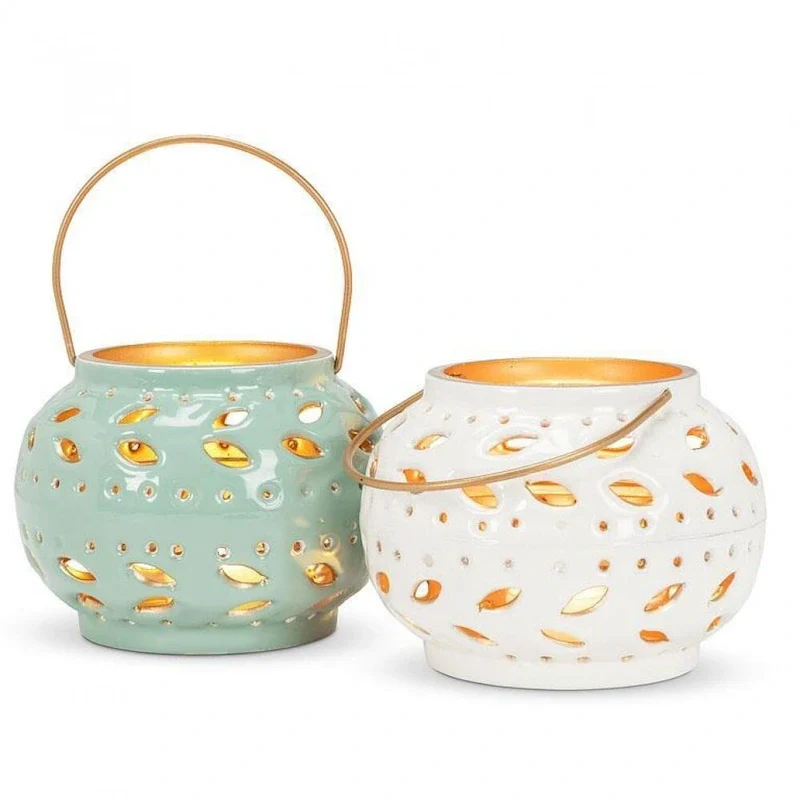 Set Of 4 Asslorted Colors Metal Frame With Chimney Lantern