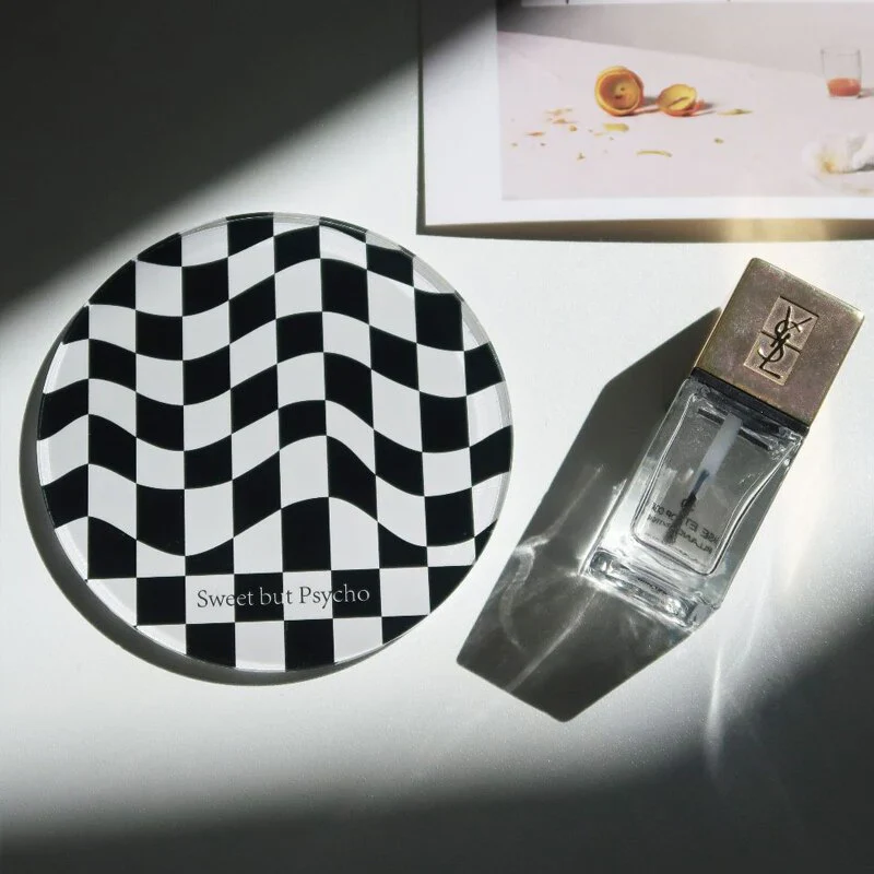 HULIANFU Nordic Ins Coffee Shop Simple Chessboard Lattice Acrylic Coaster Model Room Soft Photo Props Home Decoration - Deanwangkt