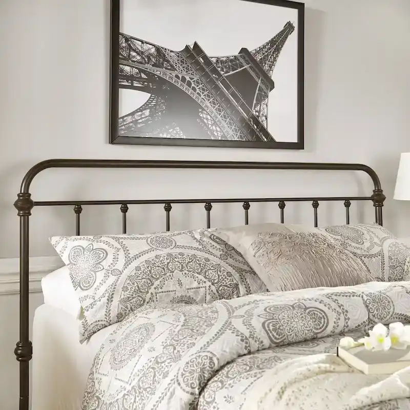 Vilnius Antique Graceful Victorian Metal Headboard