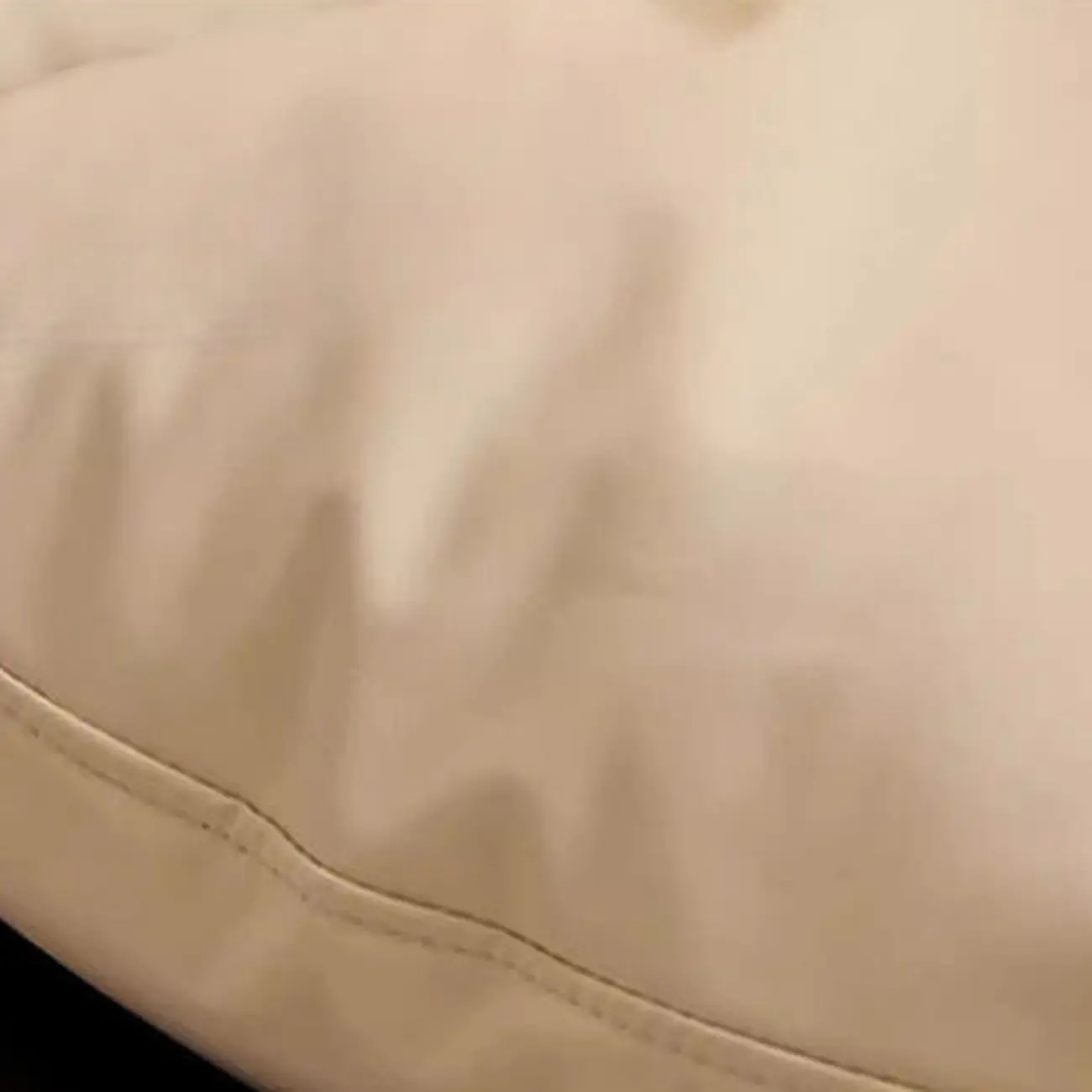 Simple Modern Cat-Resistant Leather Swivel Accent Chair