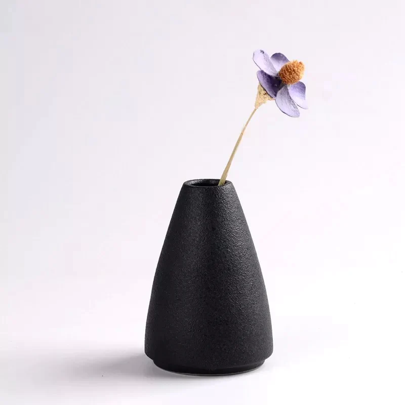 HULIANFU New Black Ceramic Small Vase Home Decoration Crafts Tabletop Ornament Simplicity Japanese-style Decoration - Deanwangkt
