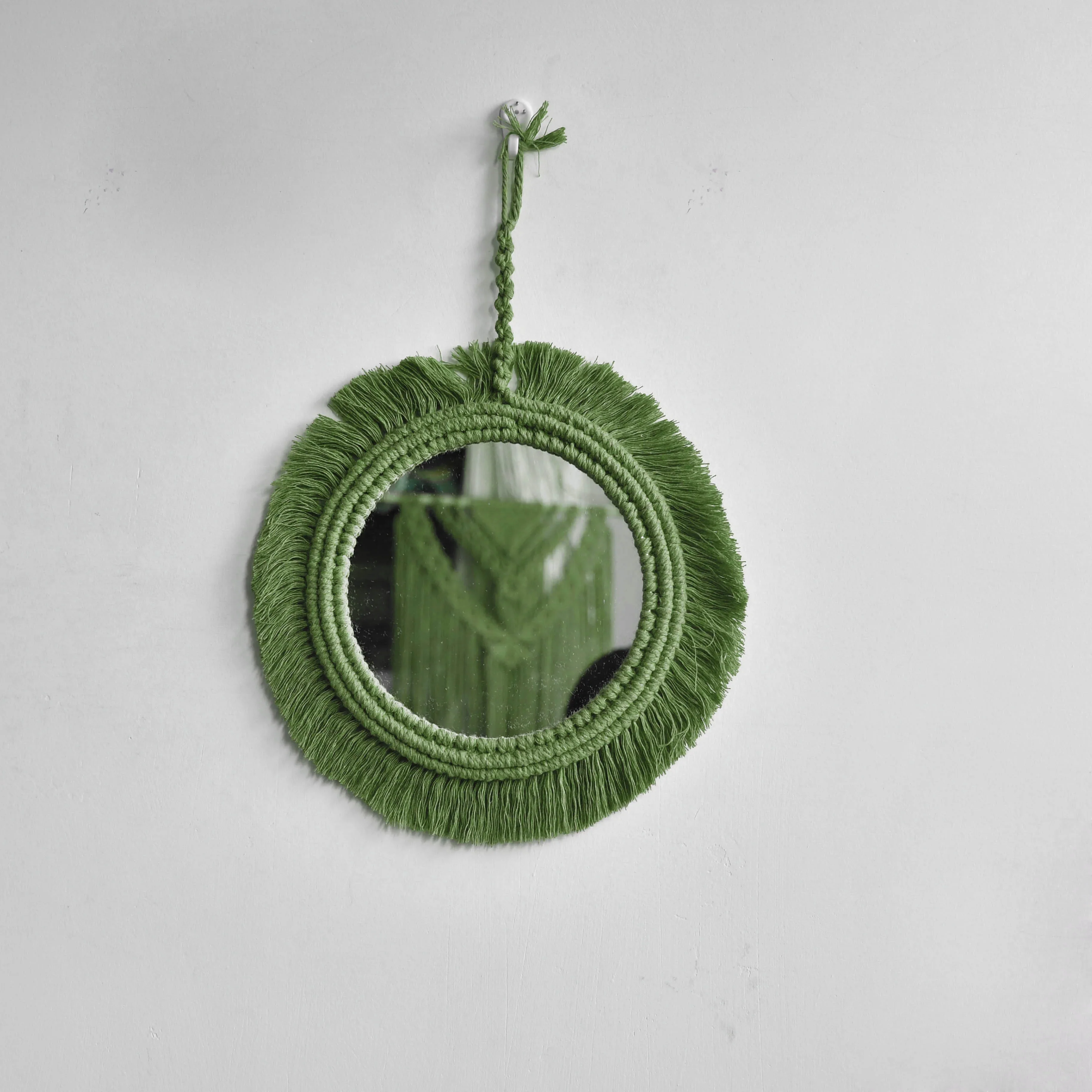 HULIANFU New arrival handmade macrame taperstry with mirror taperstry mirror wall hanging mirror Bohemian mirror - Deanwangkt