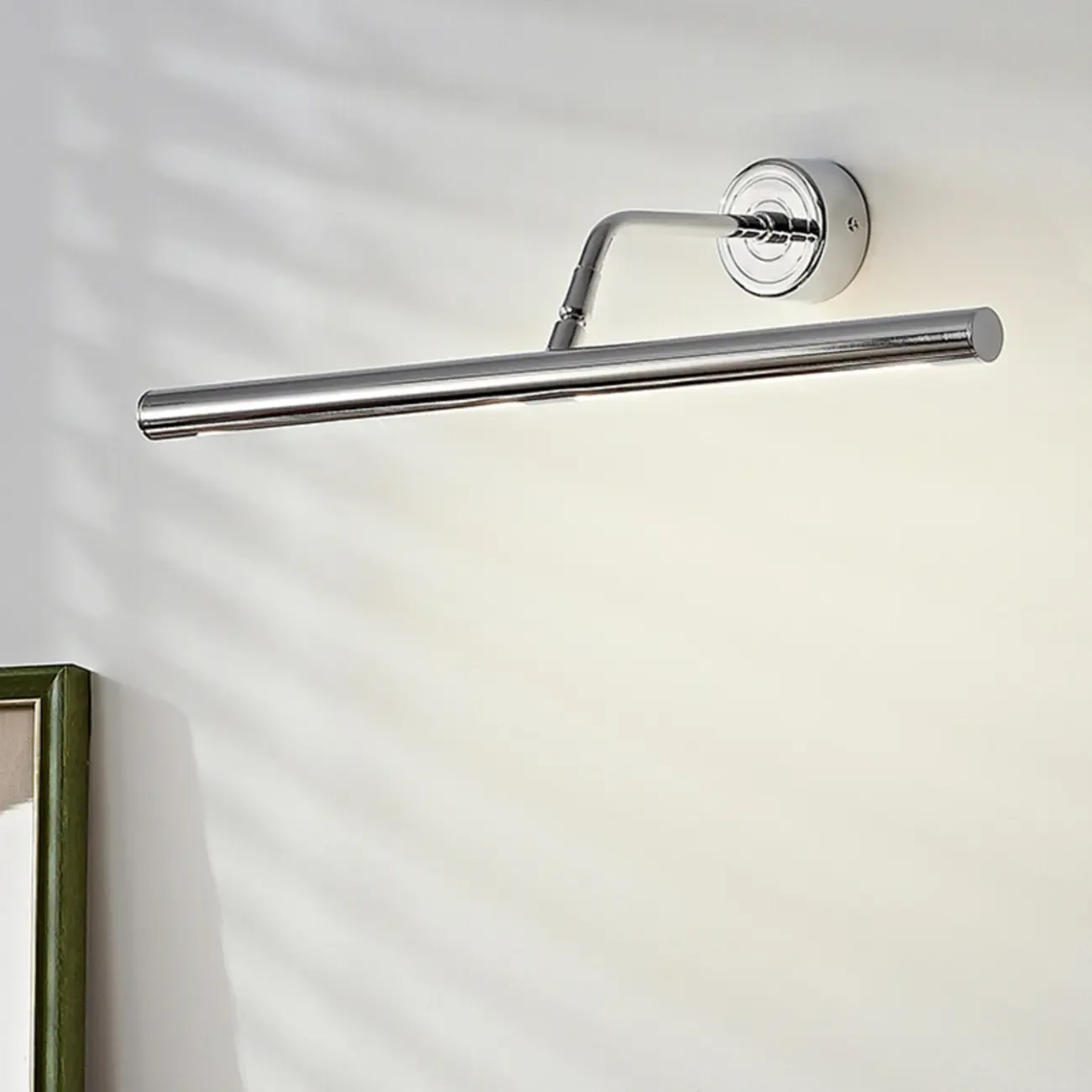 Modern Silver Metal tubular LED Wall Lamp with Angled Arm