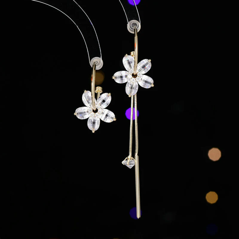 2025 New fashion high-end five-petal flower crystal fringed earrings removable a variety of ways to wear Korean temperament Internet celebrity earrings - Deanwangkt