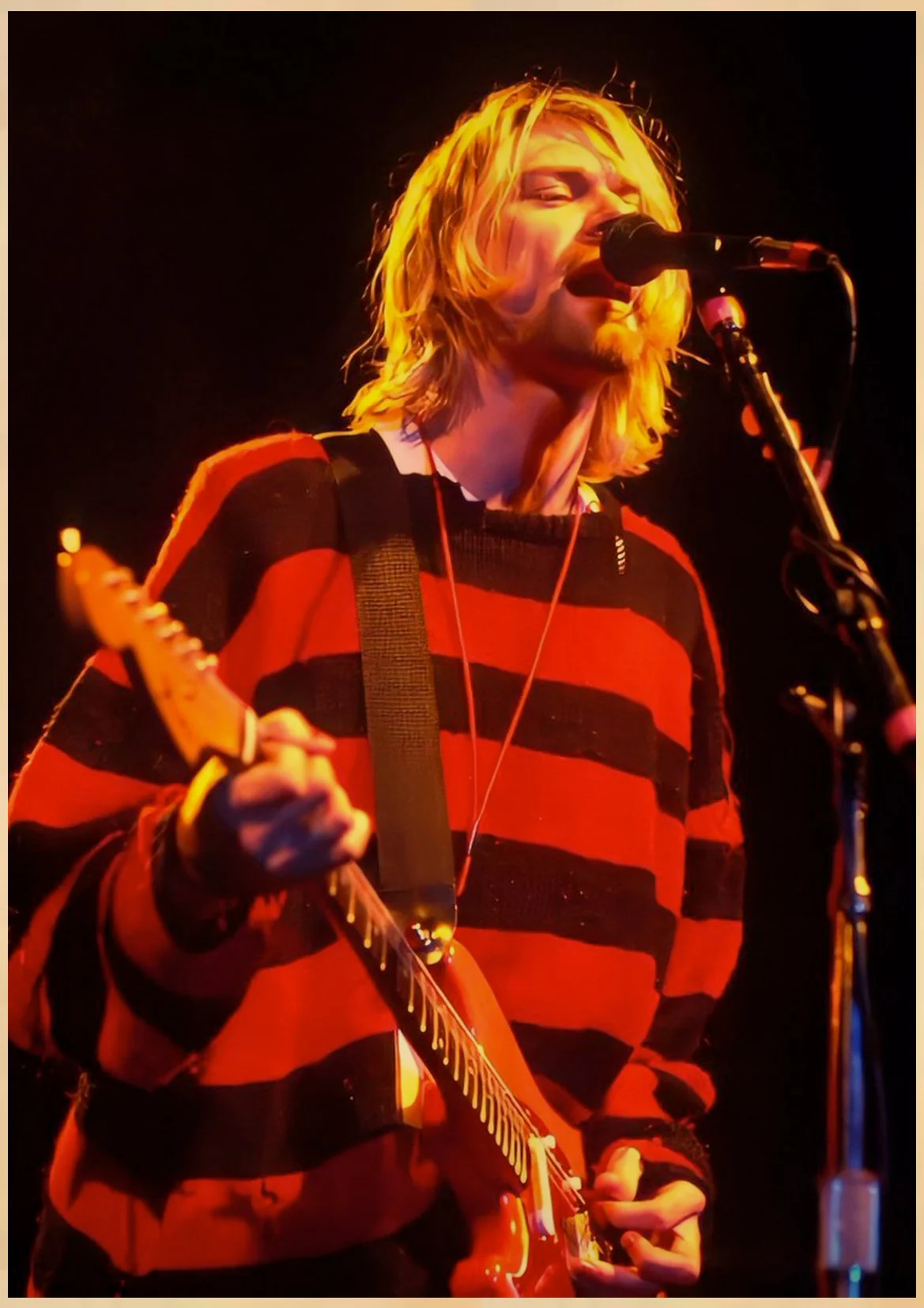 HULIANFU Singer Kurt Cobain Posters Rock and Roll Music Retro Kraft Paper Sticker DIY Vintage Room Bar Cafe Decor Gift Art Wall Paintings - Deanwangkt