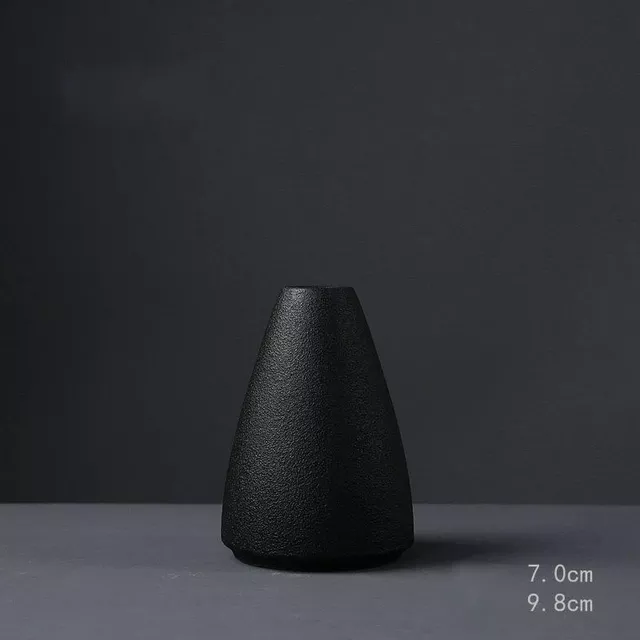 HULIANFU New Black Ceramic Small Vase Home Decoration Crafts Tabletop Ornament Simplicity Japanese-style Decoration - Deanwangkt