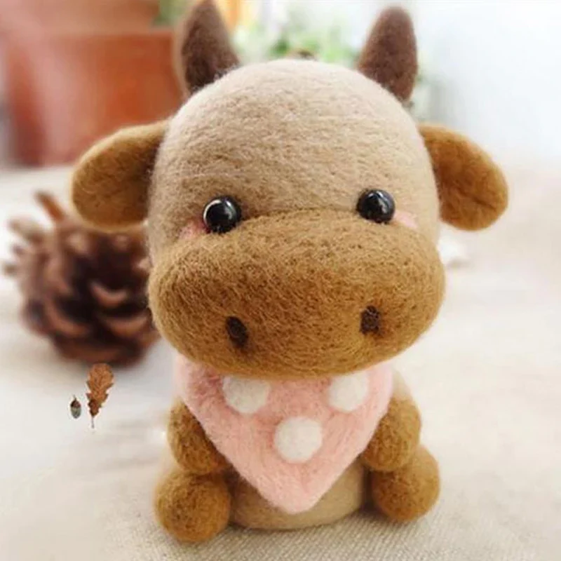 HULIANFU Non-Finished Felt Kit Cute Animal Collection Panda Squirrel Cat Penguin Doll Wool Felt Poked Kitting DIY Felting Materials - Deanwangkt