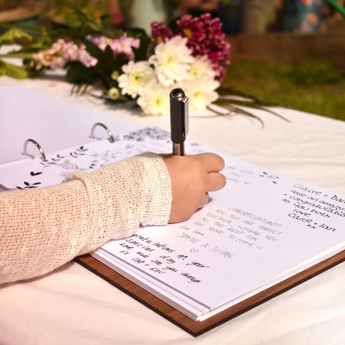 HULIANFU Wedding guest books Album,alternative unique guestbook,personalized guest book,green foliage eucalyptus,wooden guest book Gift - Deanwangkt
