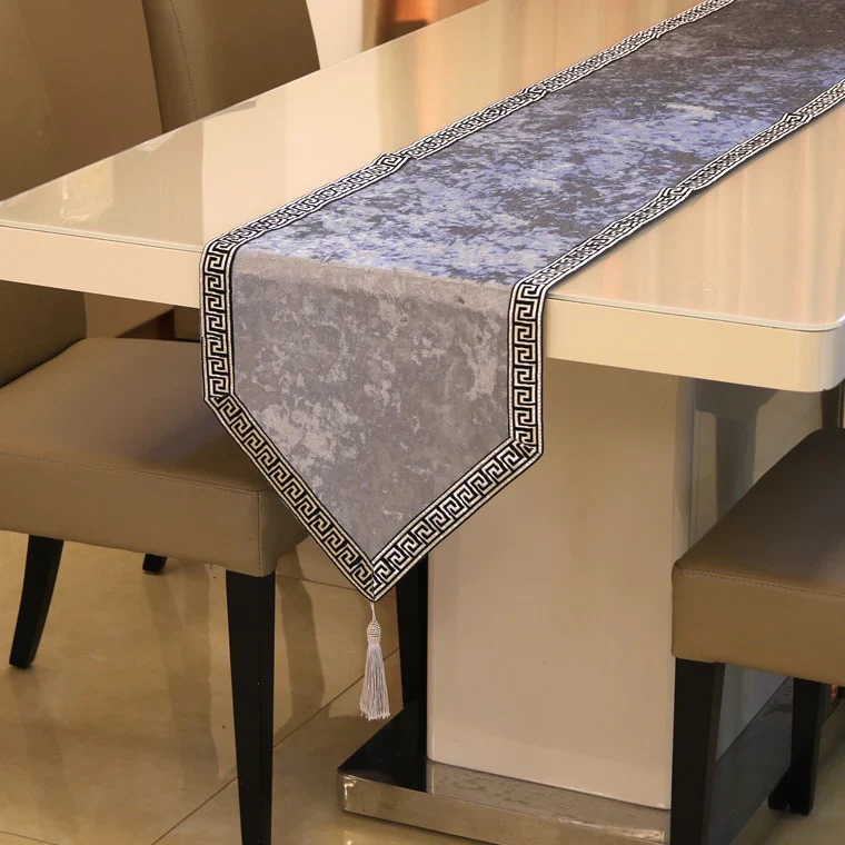 HULIANFU New Chinese high-end tablecloth flag shoes cabinet cover cloth European velvet bed runner simple color table cloth - Deanwangkt