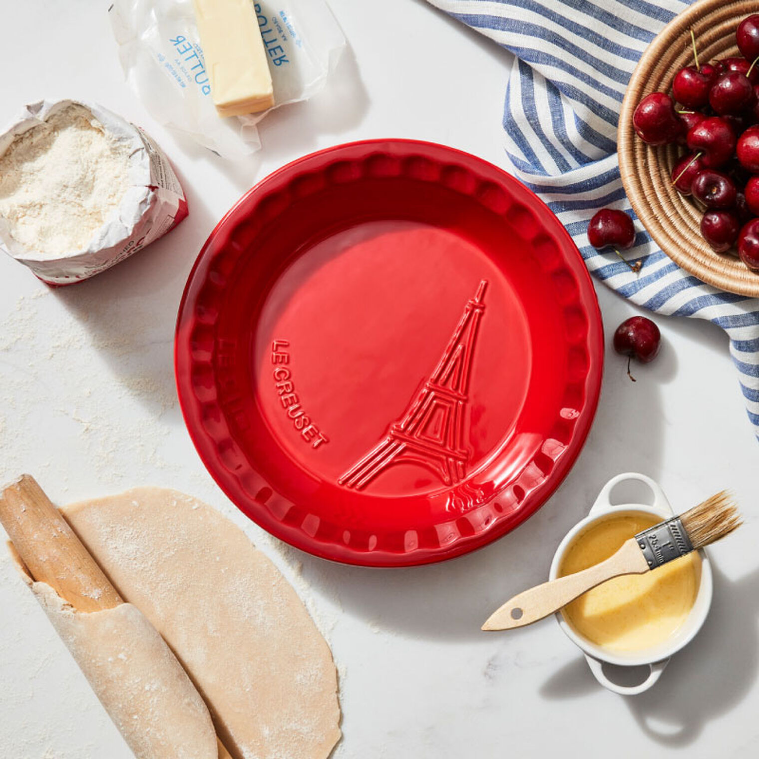 Eiffel Tower Collection Pie Dish