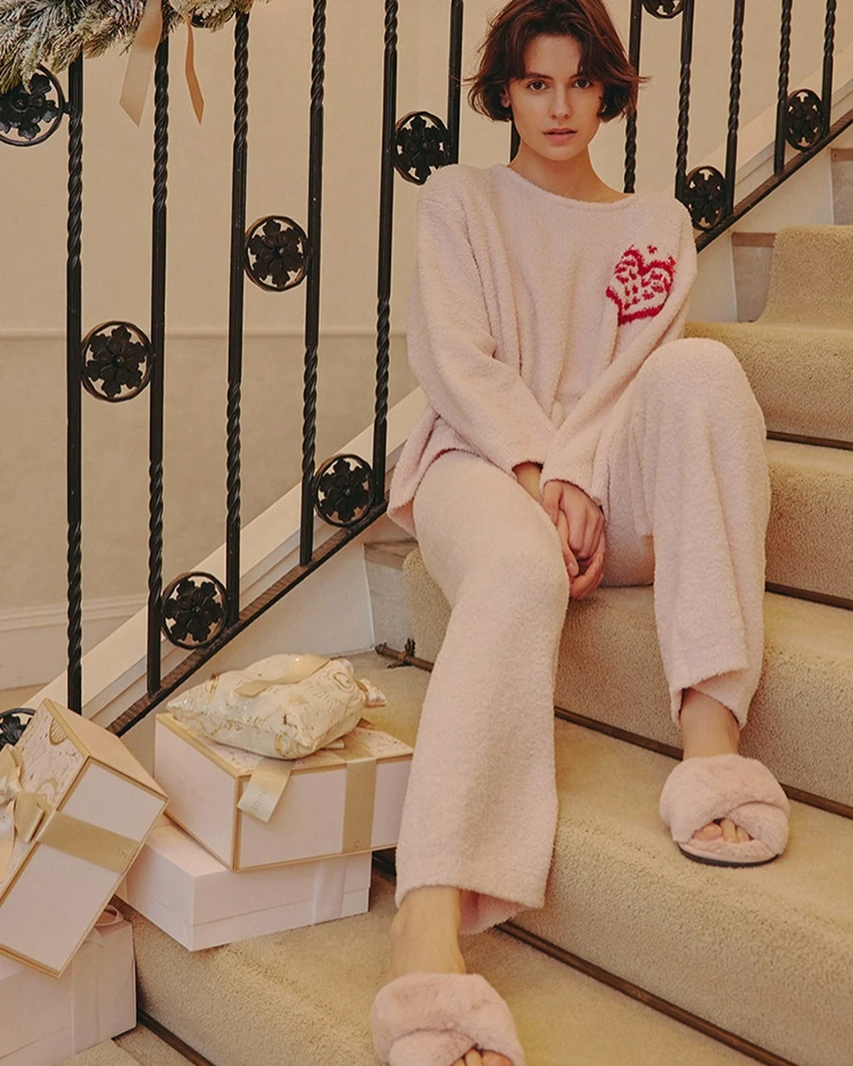 soft fluffy half-fleece sweet strawberry pajama pants set for women, suitable for layering or wearing on its own, thick warm homewear