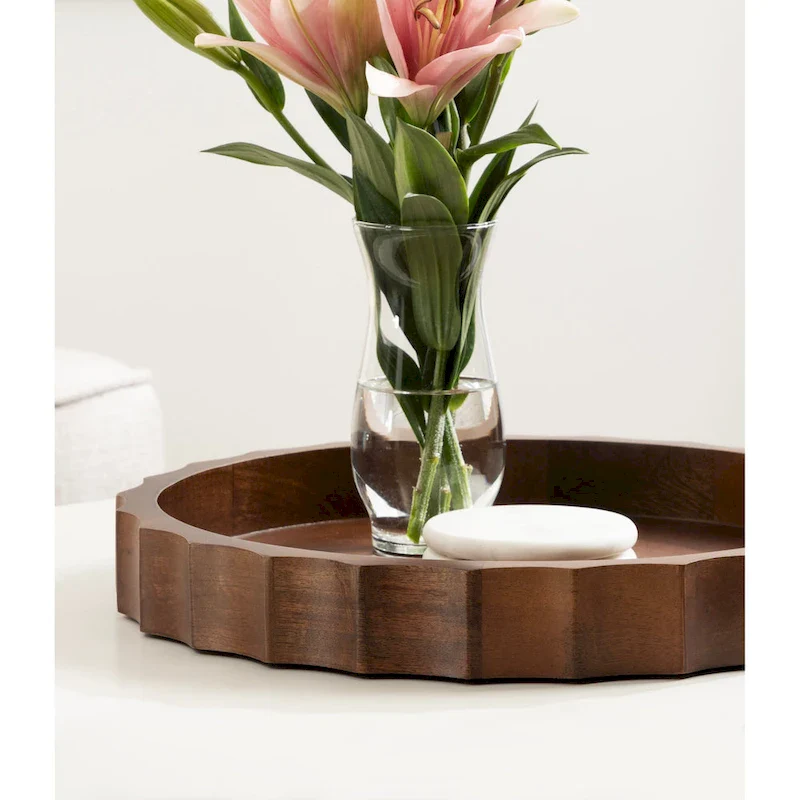 Kate and Laurel Lissi Round Tray