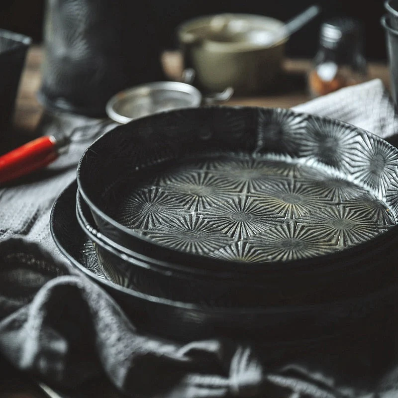 HULIANFU Starlight Series Retro Iron Bread Trays Round Rectangular Vintage Metal Bread Cake Plate Cup Storage Decor Photography Props - Deanwangkt