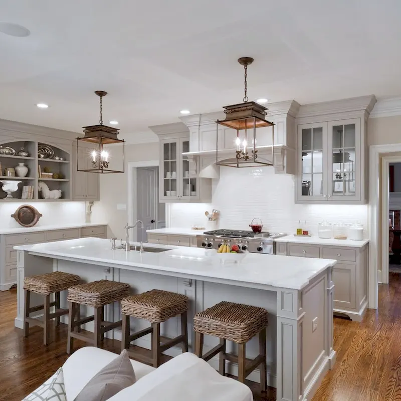 YUNSUN 6-Pack 6W LED Light Bulb, 60W Equivalent, B10/E12 Base, 5000K Daylight, 550 Lumens, Household Bulb, Energy-Saving