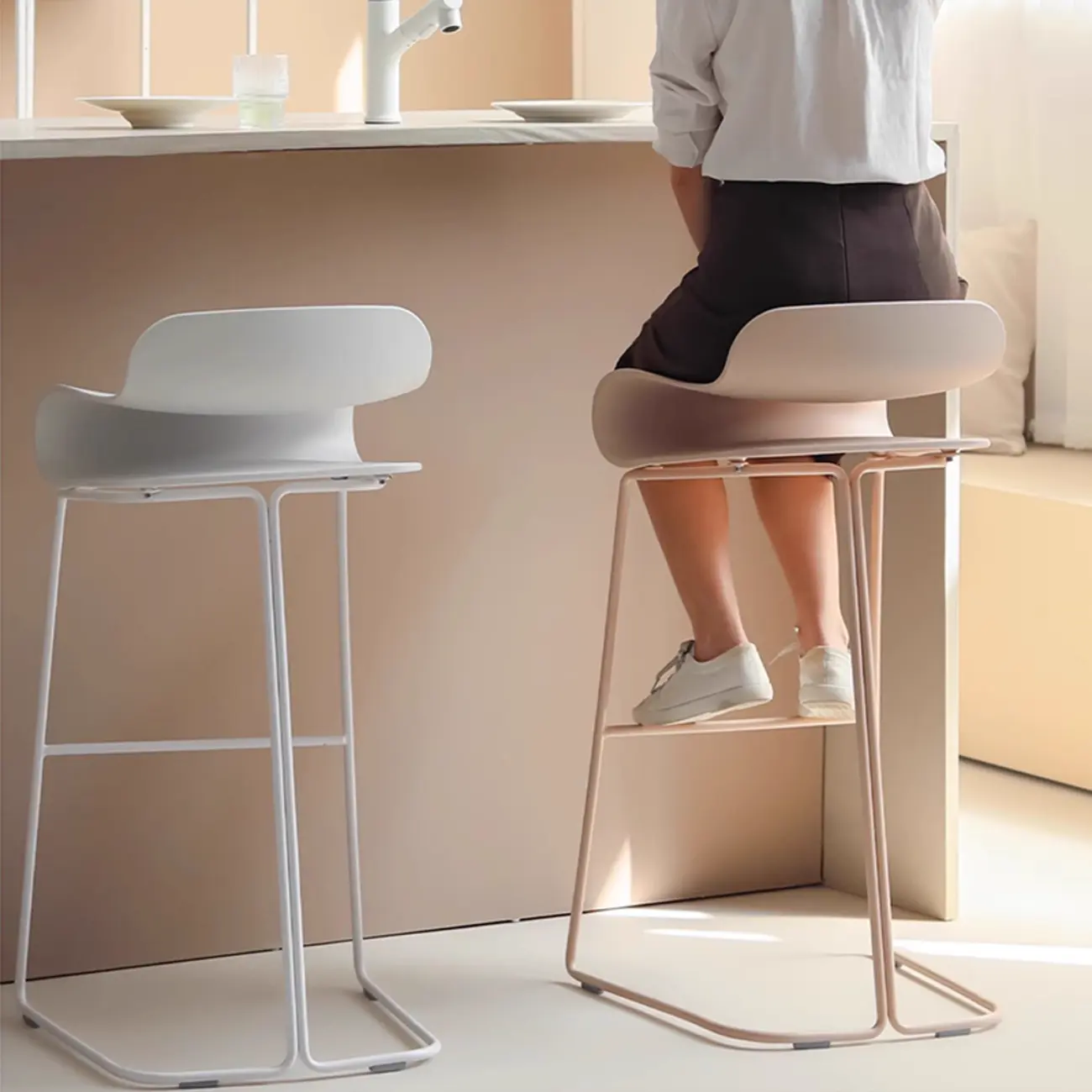 Industrial Plastic Steel Frame Low Back Armless Bar Stool