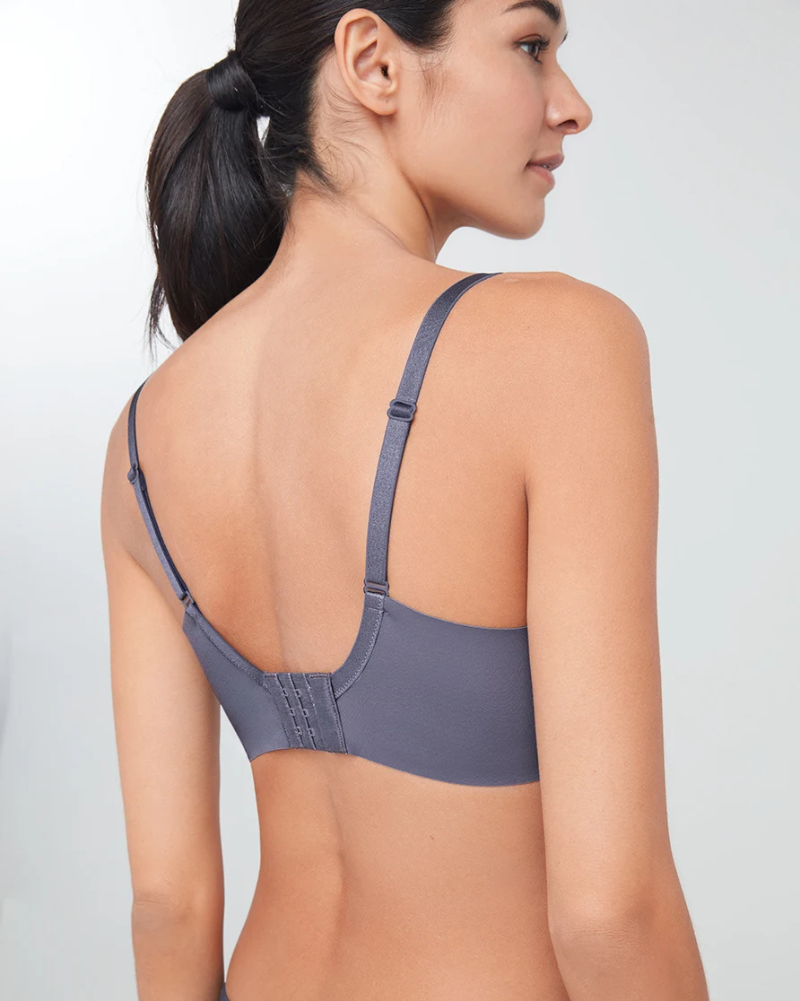 small-bust enhancing thick-cup petal push-up deep V water-pad lace bra with soft underwire for women
