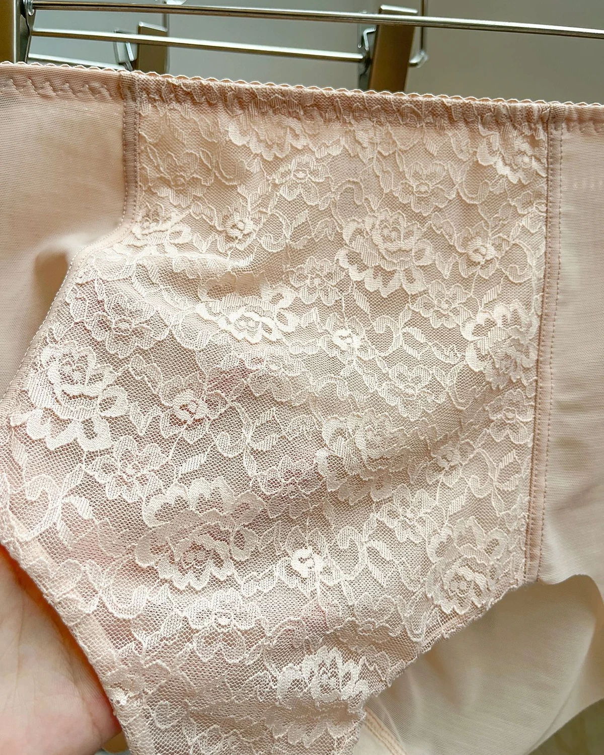 Two-Pack Light Shaping Panties for Women, Mesh Lace High-Waist Tummy-Control Butt-Lifting Cotton-Gusset Shaping Briefs