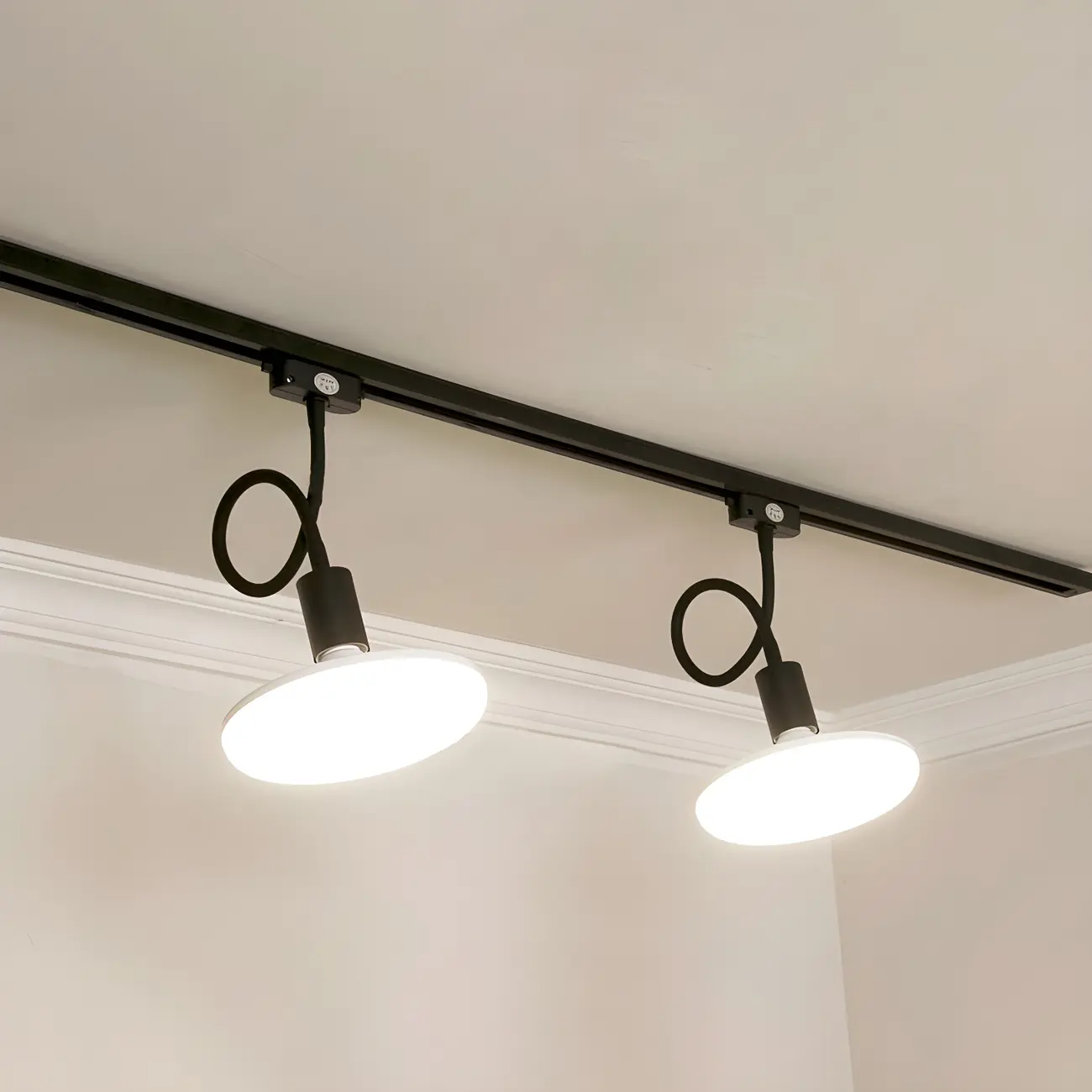 5-Light Modern LED Track Lighting with Adjustable Head