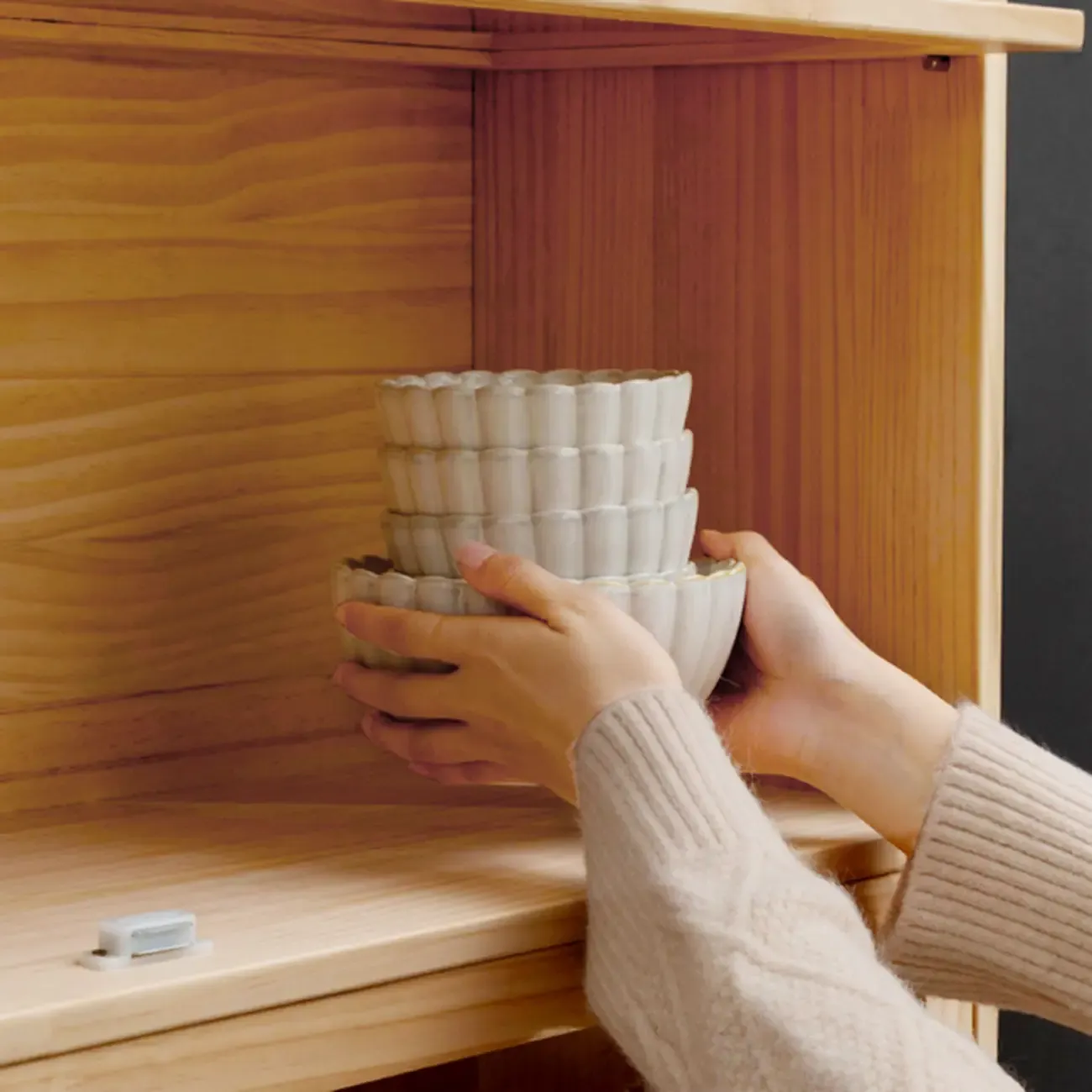 Kitchen Natural Wooden Multi-Shelf China Cabinet