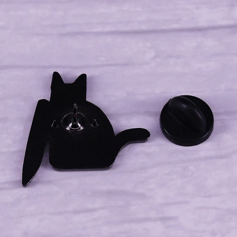 HULIANFU Slayer cat knife kitty Bloody Black Knifecat Enamel Pin spooky dark art brooches for clothes decor - Deanwangkt