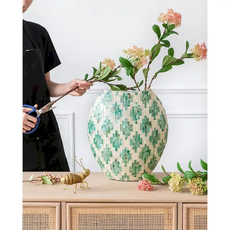 A&B Home Green and Tan Diamond Pattern Capiz Vase