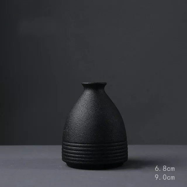 HULIANFU New Black Ceramic Small Vase Home Decoration Crafts Tabletop Ornament Simplicity Japanese-style Decoration - Deanwangkt