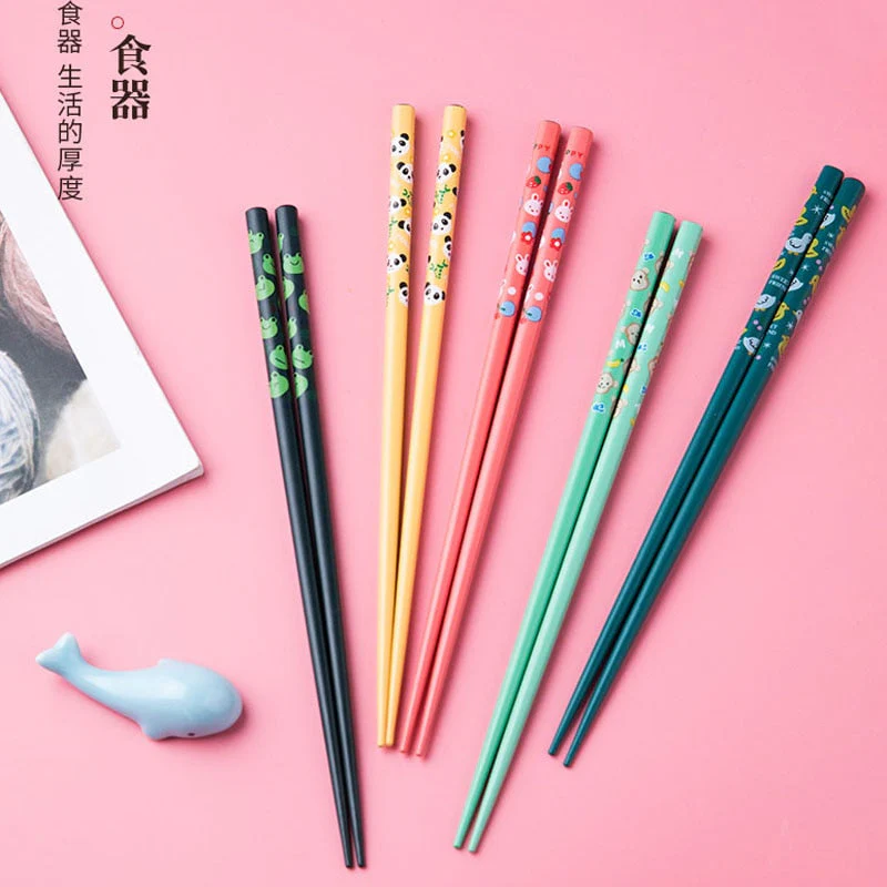 HULIANFU Reusable 5 Pair Set Handmade Bamboo Japanese Natural Wood Chopsticks Sushi Food Cat Flower Multi color Wooden Chop sticks - Deanwangkt