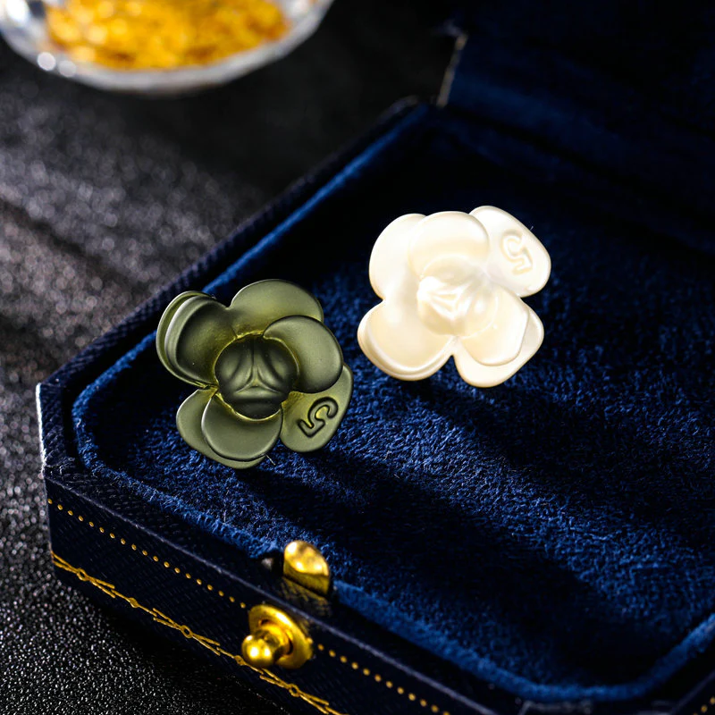 2025 S925 silver needle  retro earrings trendy high-end temperament niche design ab contrasting color baking paint camellia stud earrings - Deanwangkt