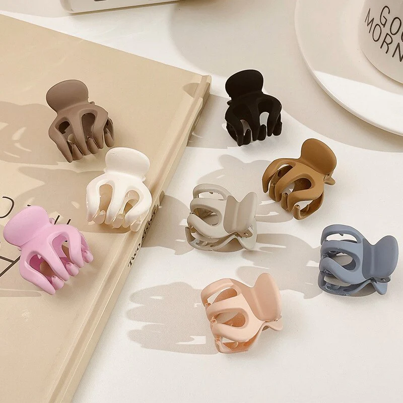 HULIANFU Sweet Solid Color Hair Clip for Women Girls Hair Claw Chic Barrettes Claw Crab Hairpins Styling Fashion Spring Hair Accessories - Deanwangkt