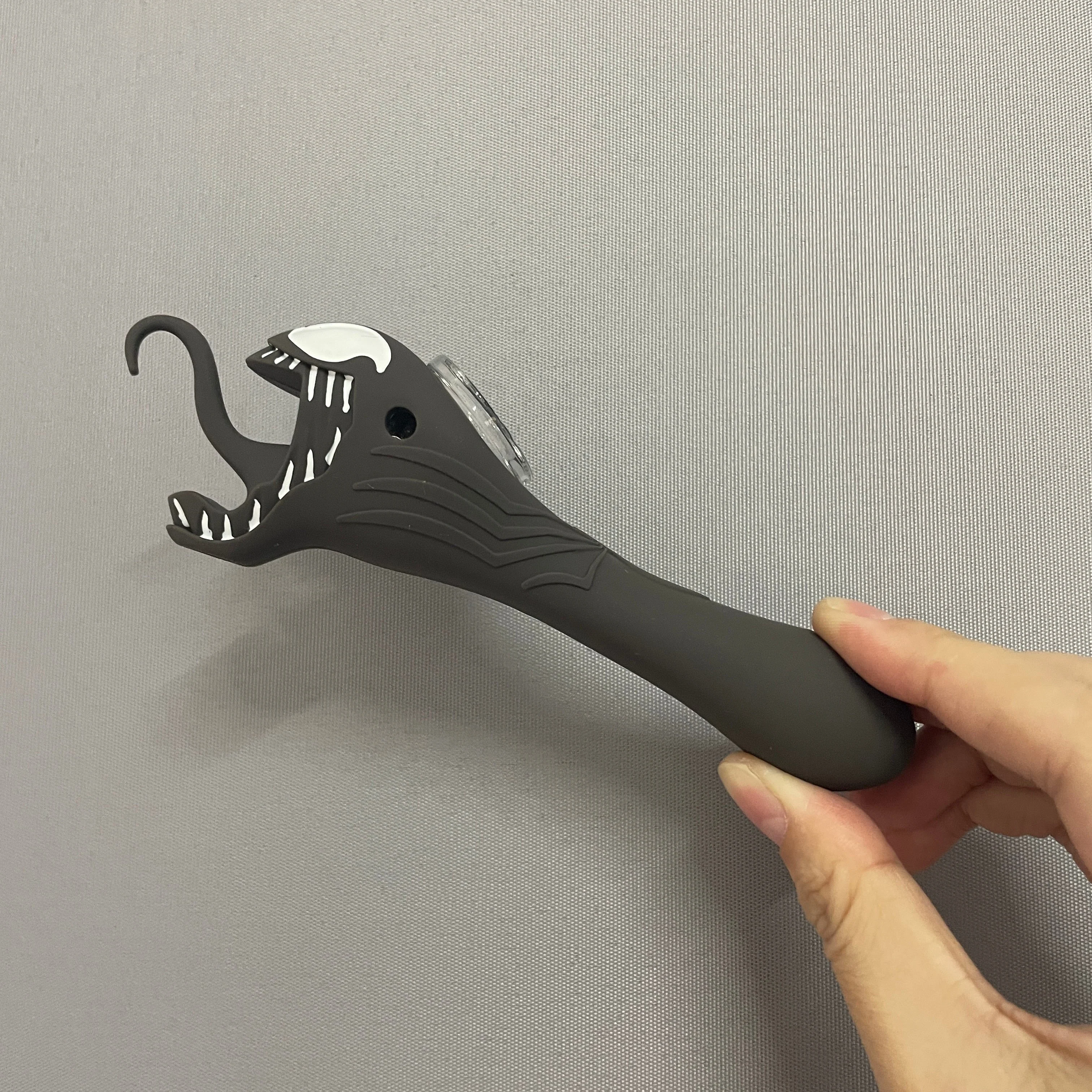 HULIANFU Silicone Venom Smoking Hand Pipe with Glass Bowl - Deanwangkt
