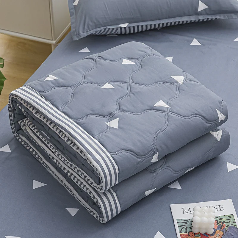 HULIANFU Spring Summer Quilting Quilt Home Air Conditioning Quilts for Adult Kids Washable Soft Cozy Queen Size Comforter Blanket 150x200 - Deanwangkt