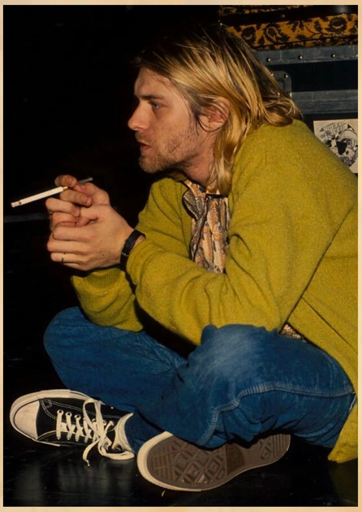 HULIANFU Singer Kurt Cobain Posters Rock and Roll Music Retro Kraft Paper Sticker DIY Vintage Room Bar Cafe Decor Gift Art Wall Paintings - Deanwangkt