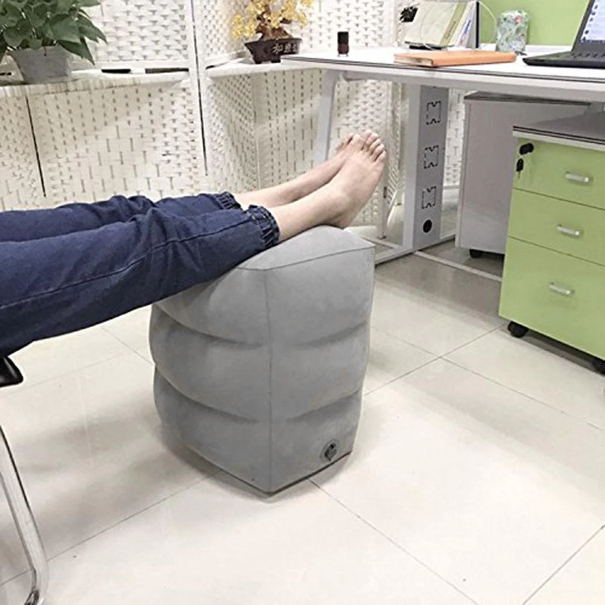 HULIANFU Useful Inflatable Portable Travel Footrest Pillow Plane Train Kids Bed Foot Rest Pad - Deanwangkt