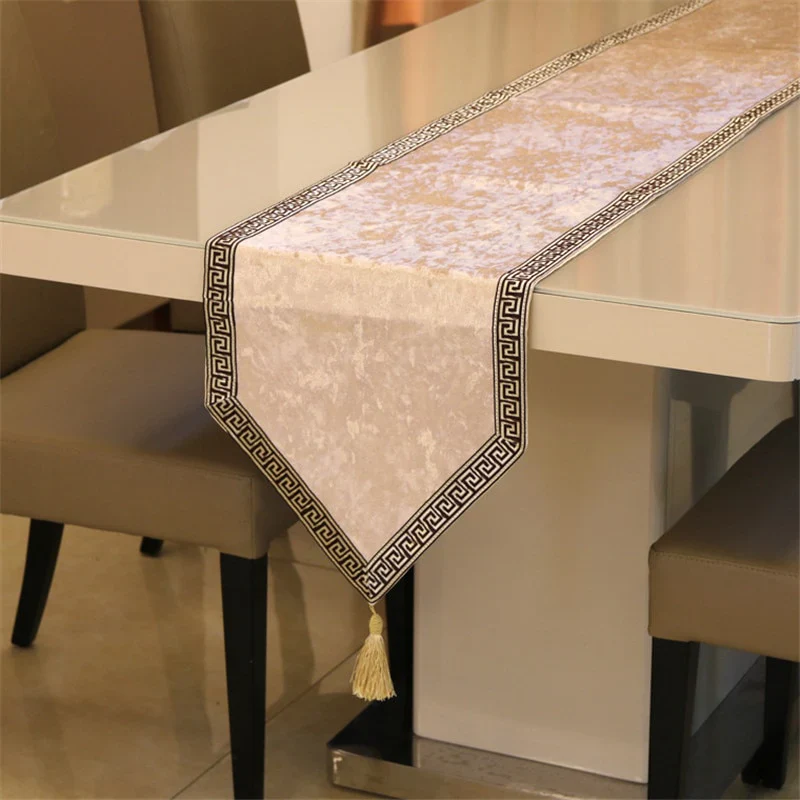 HULIANFU New Chinese high-end tablecloth flag shoes cabinet cover cloth European velvet bed runner simple color table cloth - Deanwangkt