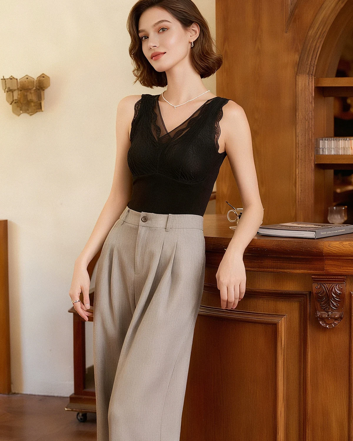 Fall/Winter Soft Warm Lyocell Brushed Silk-Lined Bra-Free Outerwear Camisole for Women, French V-Neck Lace Thermal Strap Top