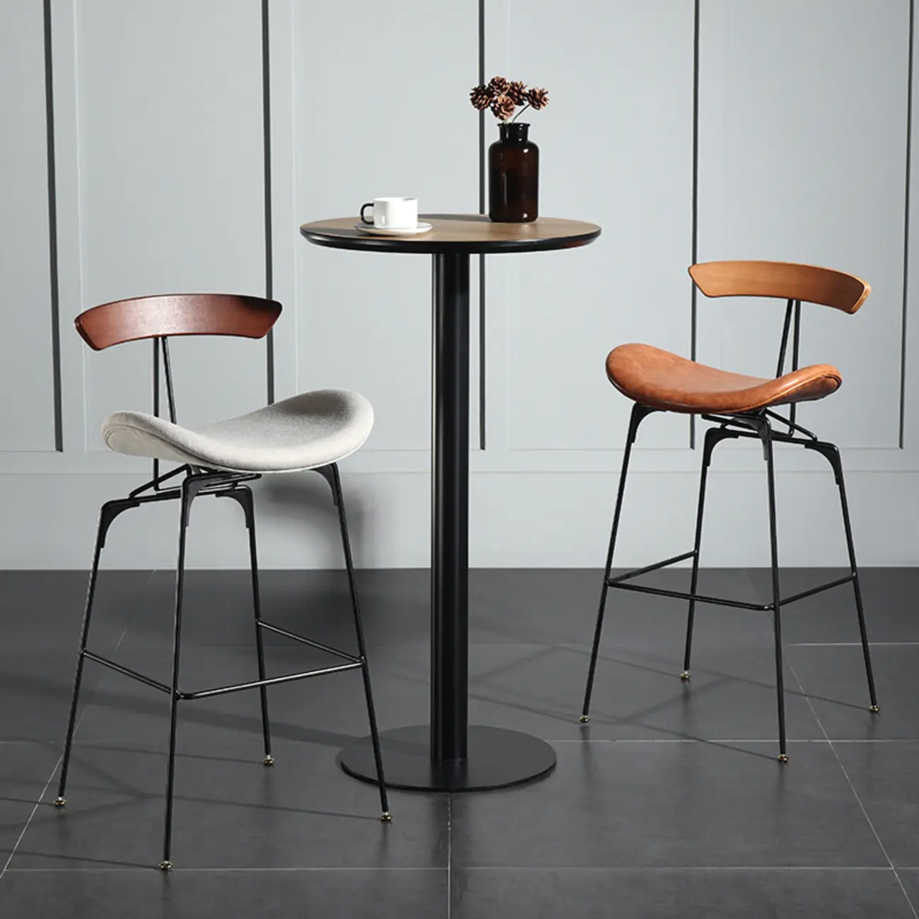 Modern Saddle Genuine Leather Low Back Bar Stool