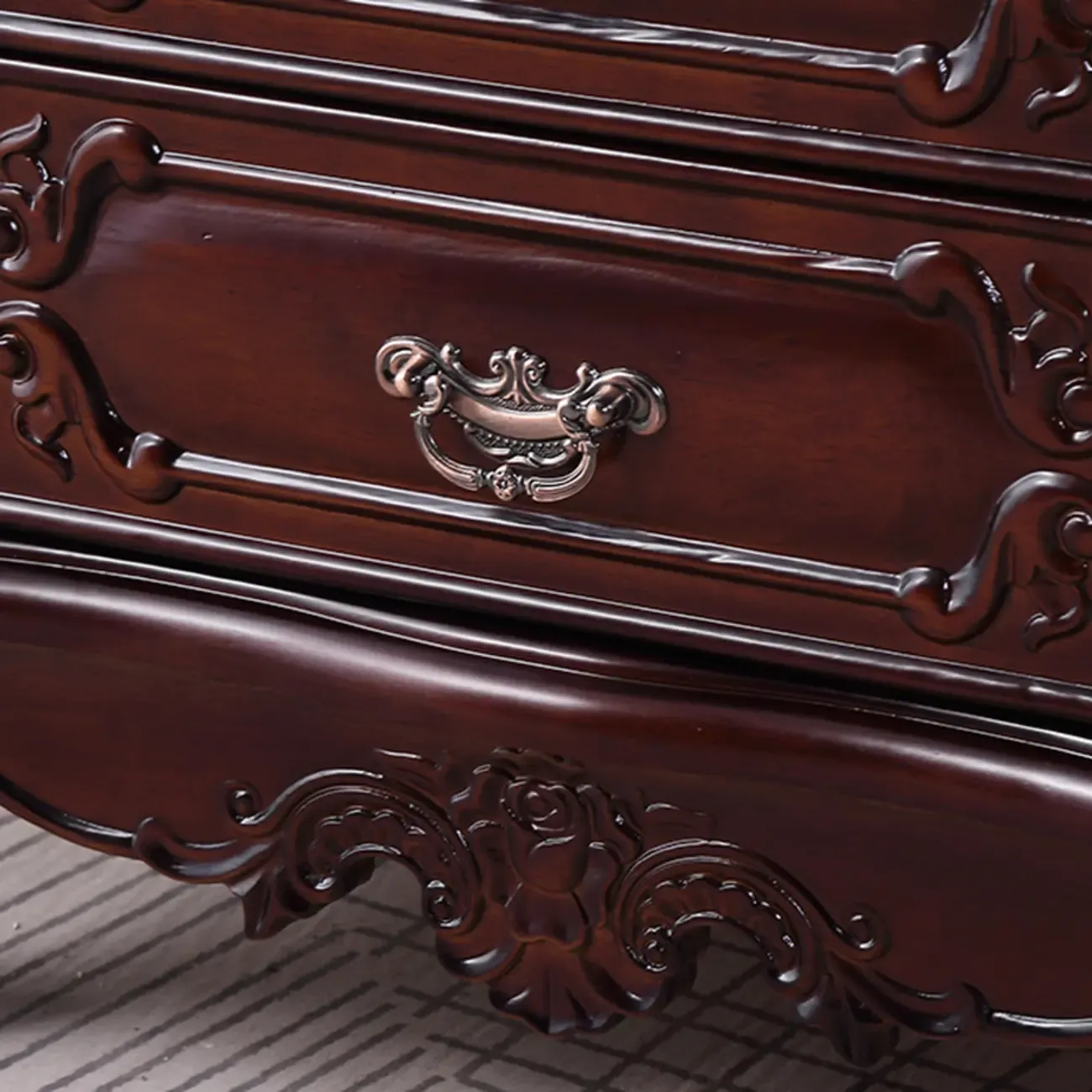 Traditional Carved Wood 2-Drawer Nightstand