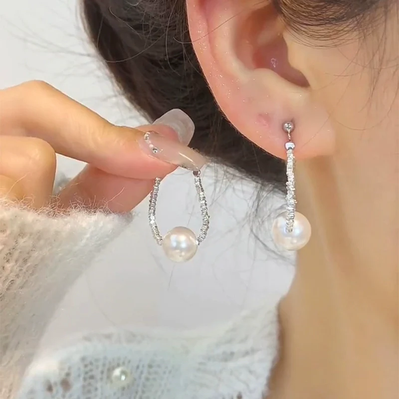 925 silver needle pearl fringed earrings new trendy light luxury broken silver stud earrings light luxury niche temperament versatile earrings - Deanwangkt