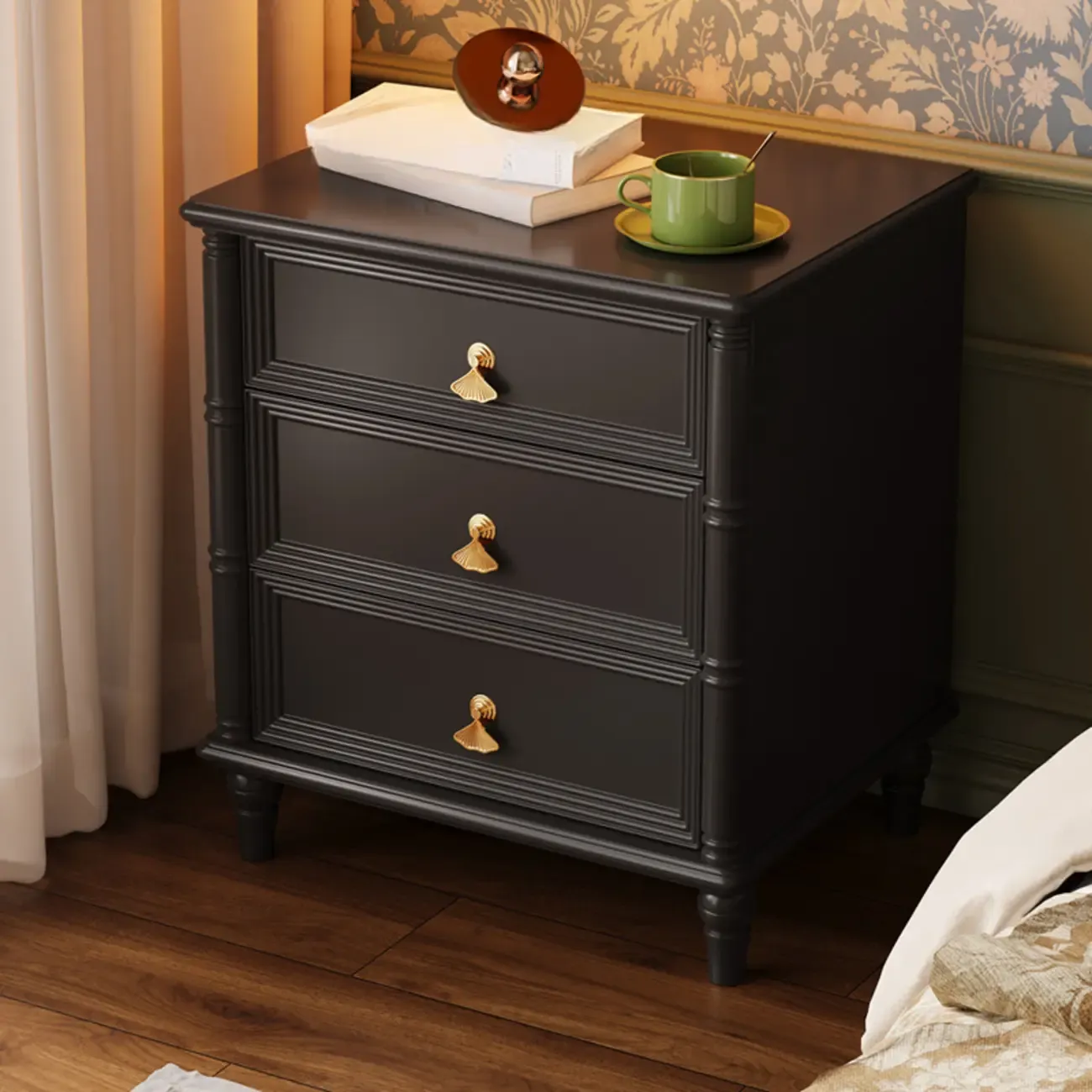 Traditional Rectangular Solid Wood 3-Drawer Black Nightstand