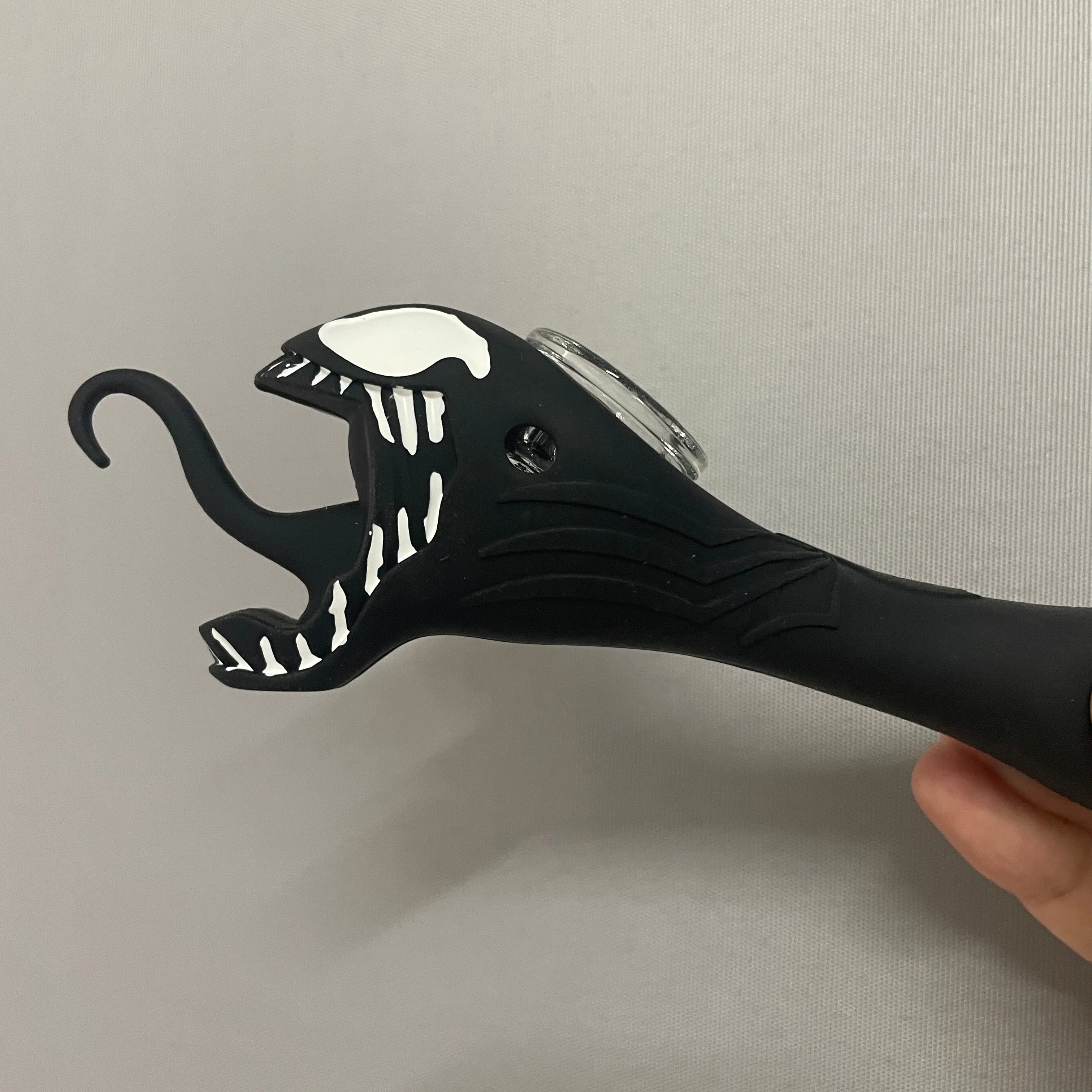 HULIANFU Silicone Venom Smoking Hand Pipe with Glass Bowl - Deanwangkt