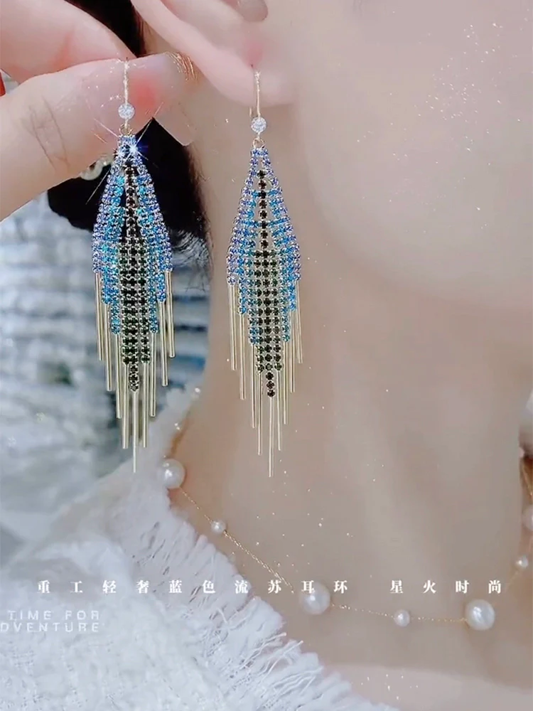 Color flash diamond fringed earrings women's  new trendy temperament light luxury high-end bohemian long earrings - Deanwangkt