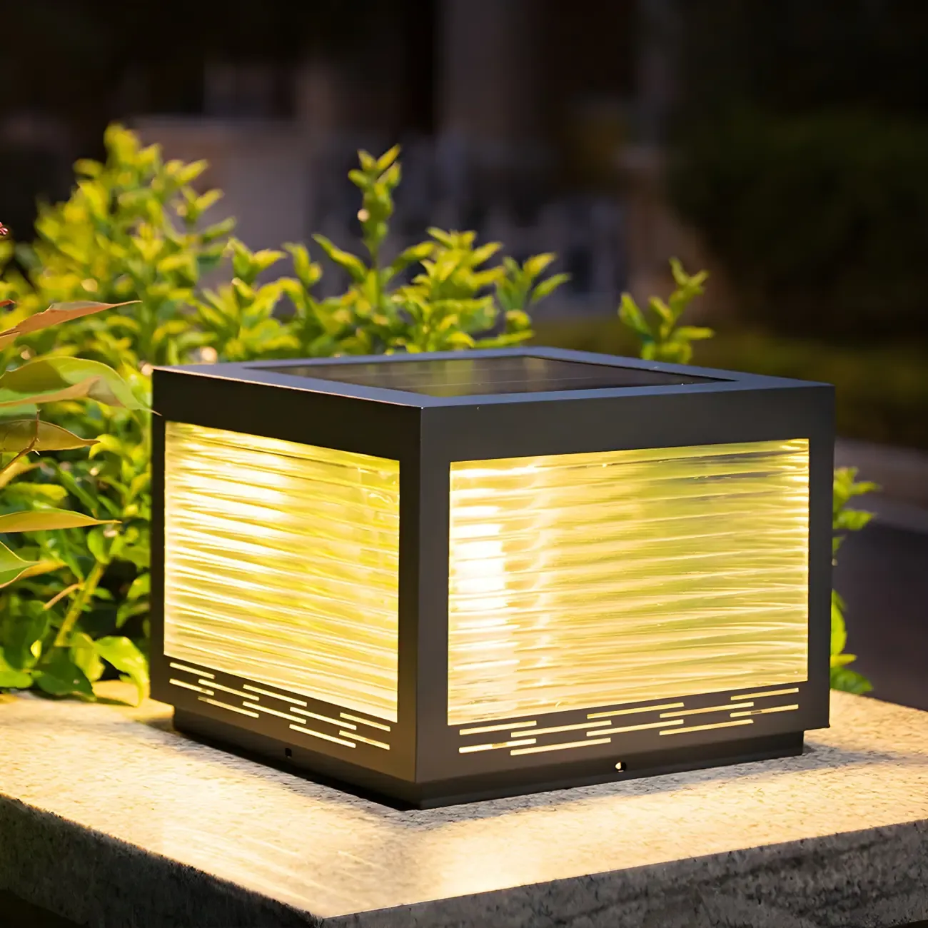 Solar Black Corrugated Glass Square Post Cap Light