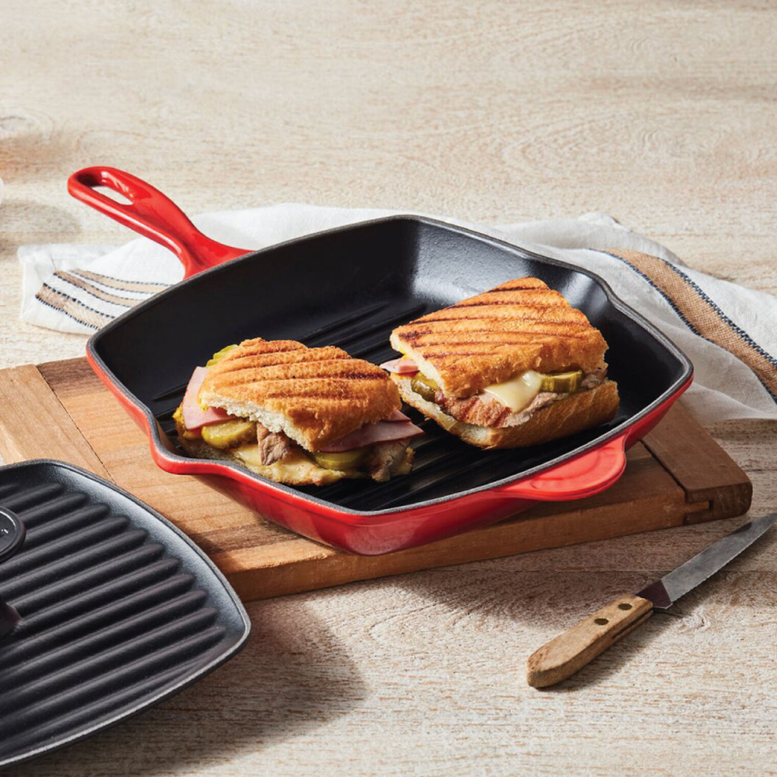 Signature Square Skillet Grill