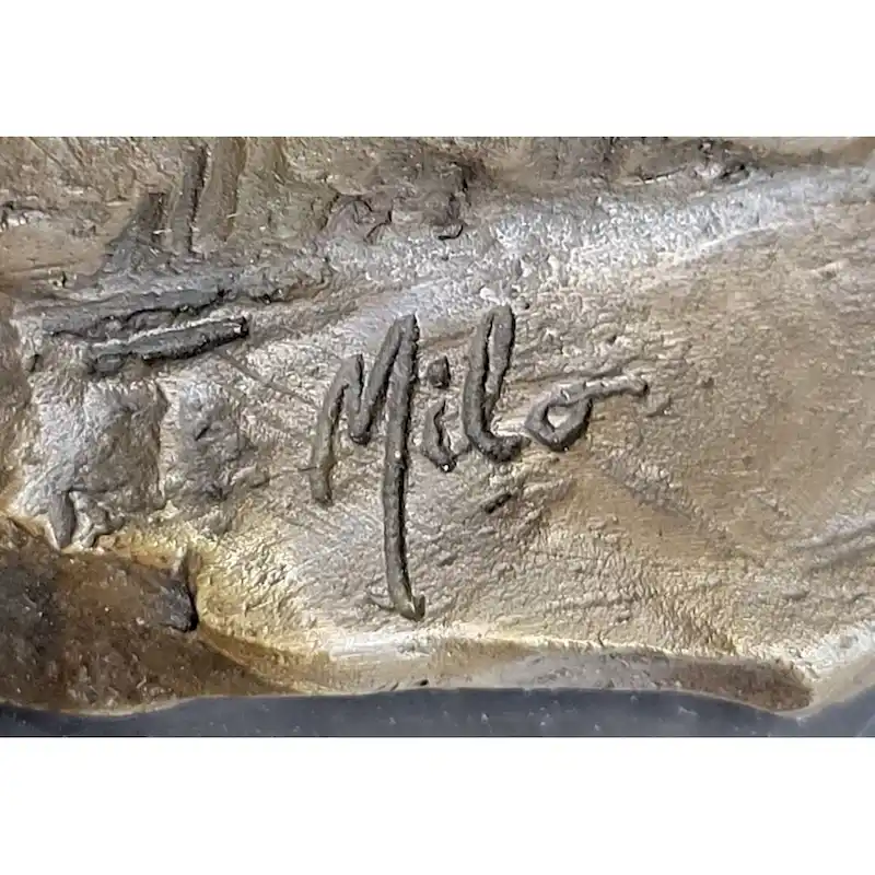 Native American Indian Shaman Medicine Man Holding Bison Skull Bronze Statue Sculpture 23 Inches X 11 Inches