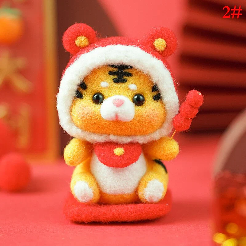 HULIANFU Non-Finished Felt Kit Cute Animal Collection Panda Squirrel Cat Penguin Doll Wool Felt Poked Kitting DIY Felting Materials - Deanwangkt