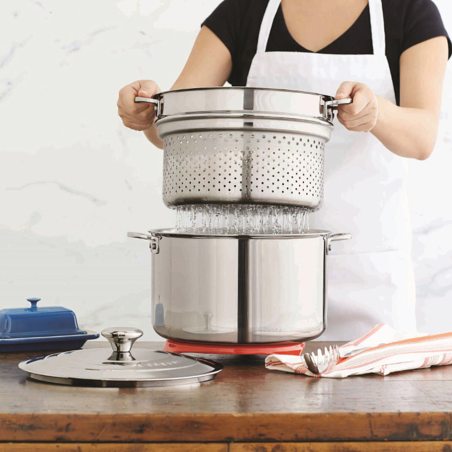 Signature Stainless Steel Stockpot with Colander Insert